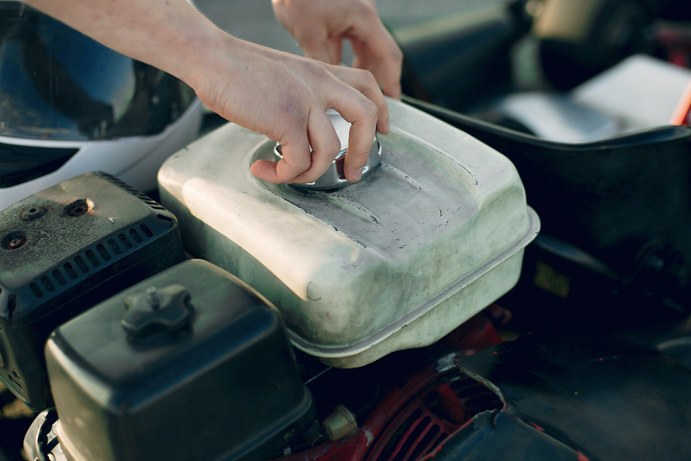 Tips Mengganti Oli Motor