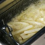 Tips Menggoreng Kentang agar Renyah, Gurih, dan Tidak Mudah Lembek