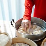 Tips Mengukus Dimsum agar Matang Sempurna, Lembut, dan Tidak Lengket