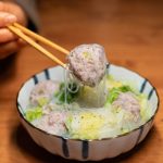 Bakso Jumbo: Sensasi Kuliner Berukuran Besar yang Bikin Penasaran