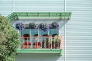 menentukan lebar balkon