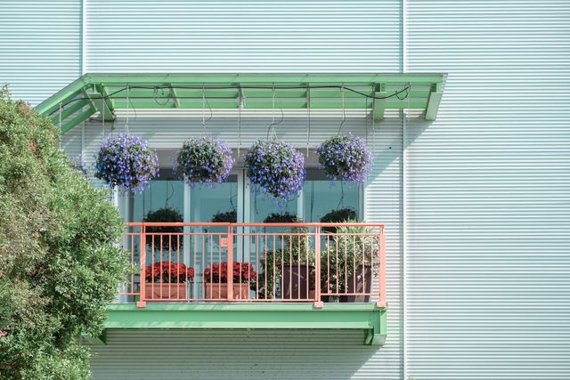 menentukan lebar balkon